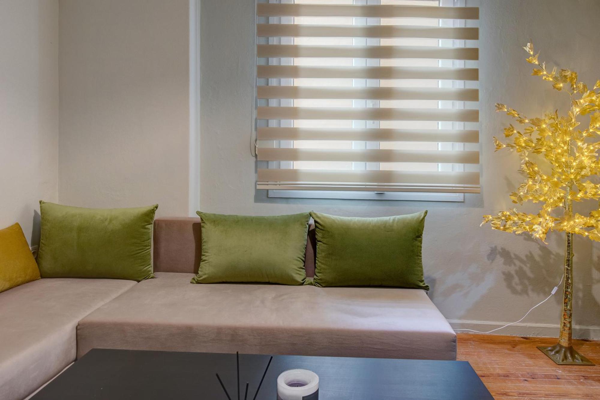 סלוניקי Aristotelous Family & Friends Two Bedrooms & Two Living Rooms Apt מראה חיצוני תמונה